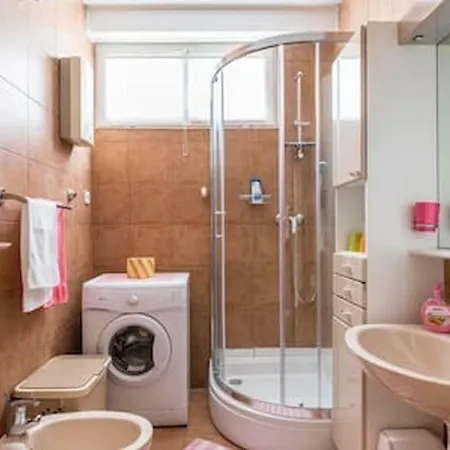 Apartment-center Of Apartman *