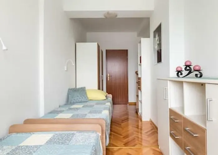 Apartment-center Of דירה
